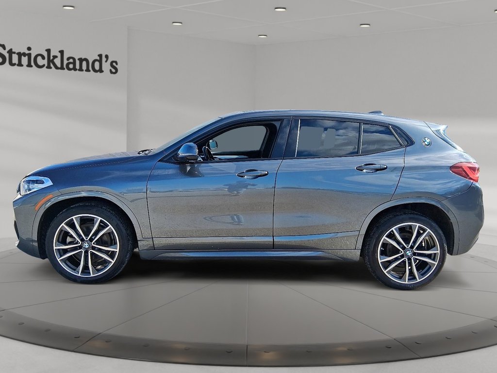 2022 BMW X2 XDRIVE28I in Stratford, Ontario - 5 - w1024h768px