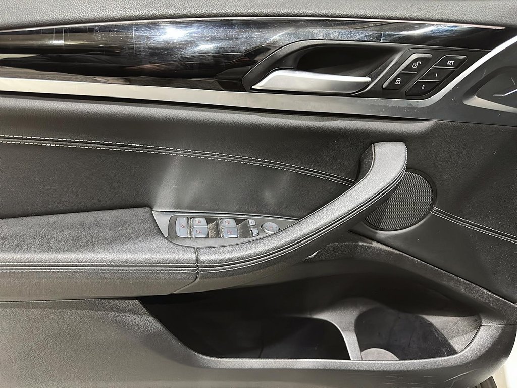 2022 BMW X3 XDRIVE30I in Stratford, Ontario - 10 - w1024h768px