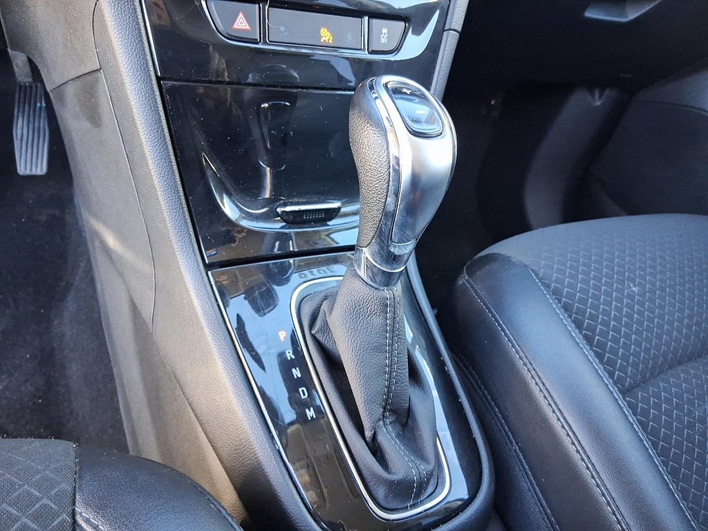 2019 Buick Encore PREFERRED AWD in Stratford, Ontario - 17 - w1024h768px