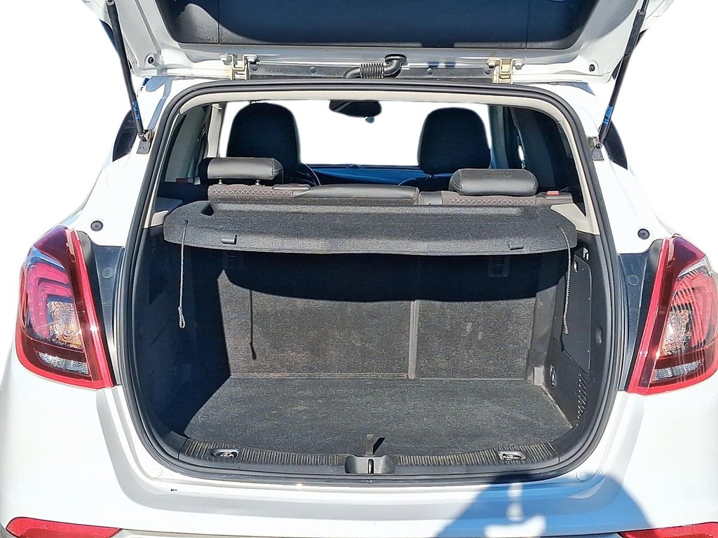 2019 Buick Encore PREFERRED AWD in Stratford, Ontario - 7 - w1024h768px