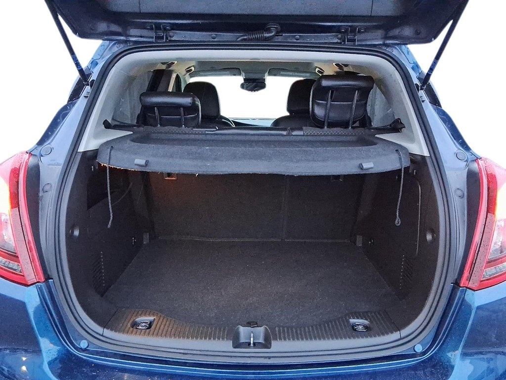 2019 Buick Encore SPORT TOURING AWD in Stratford, Ontario - 7 - w1024h768px