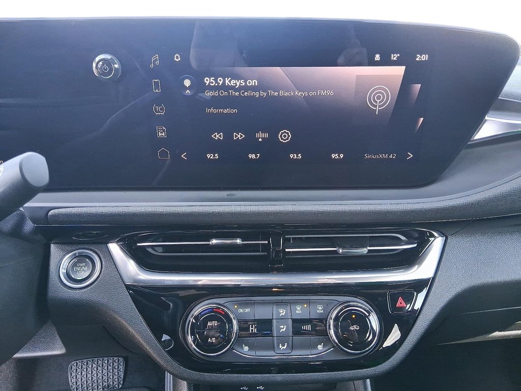 2024 Buick Envista SPORT TOURING in Stratford, Ontario - 16 - w1024h768px