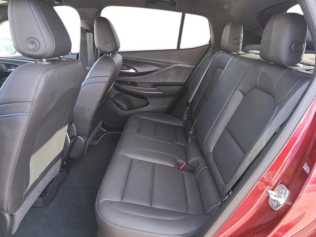 2024 Buick Envista SPORT TOURING in Stratford, Ontario - 10 - w1024h768px