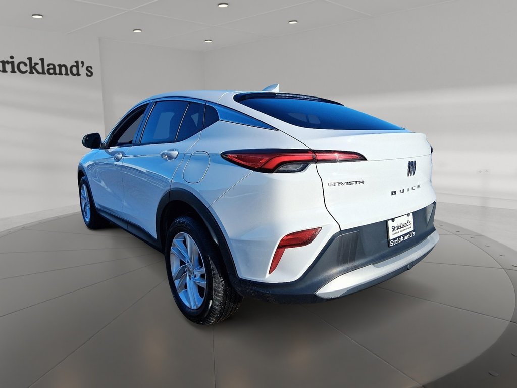 2024 Buick Envista PREFERRED in Stratford, Ontario - 4 - w1024h768px
