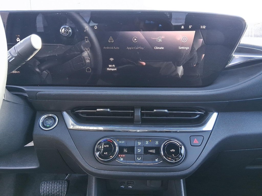 2025 Buick Envista PREFERRED in Stratford, Ontario - 16 - w1024h768px