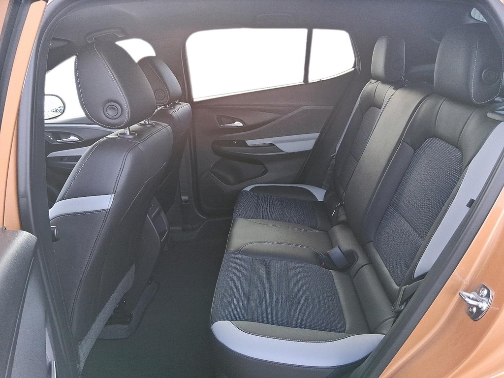 2025 Buick Envista PREFERRED in Stratford, Ontario - 10 - w1024h768px