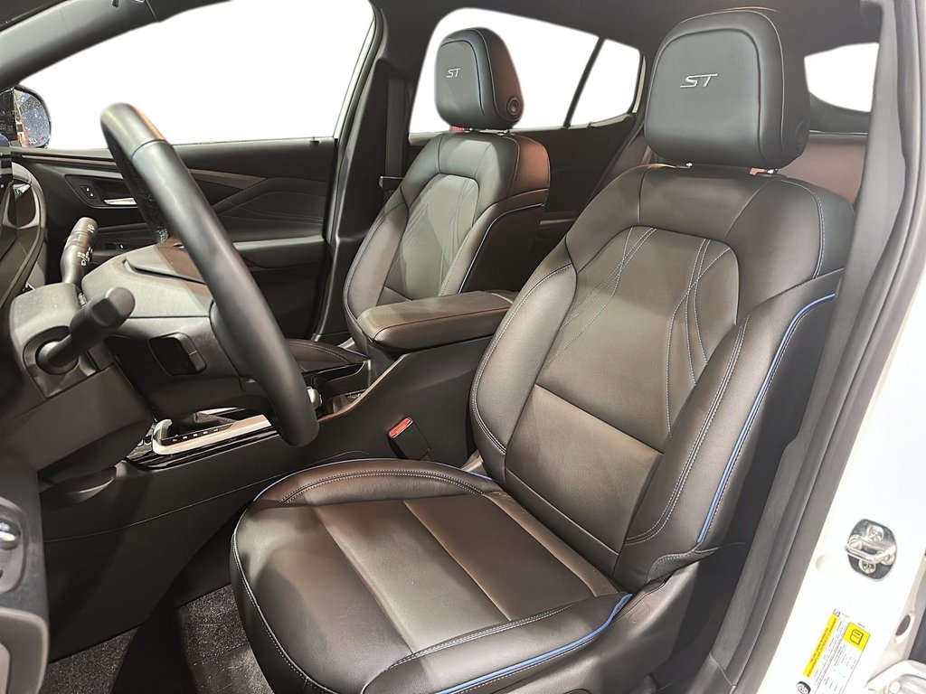 2025 Buick Envista SPORT TOURING in Stratford, Ontario - 8 - w1024h768px