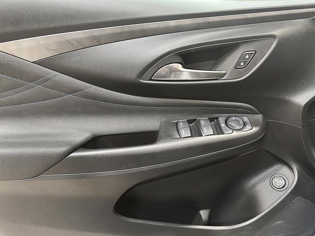 2025 Buick Envista SPORT TOURING in Stratford, Ontario - 10 - w1024h768px