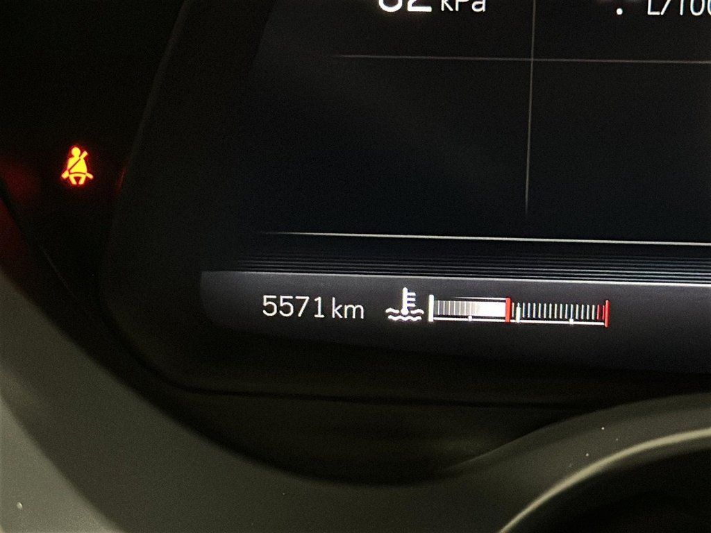 2024 Cadillac CT4 SPORT in Stratford, Ontario - 12 - w1024h768px