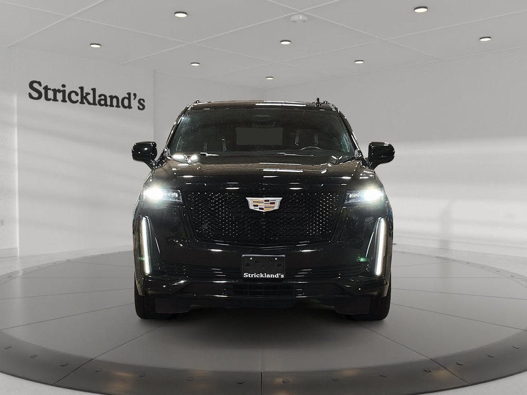 2022 Cadillac Escalade ESV SPORT PLATINUM in Stratford, Ontario - 2 - w1024h768px