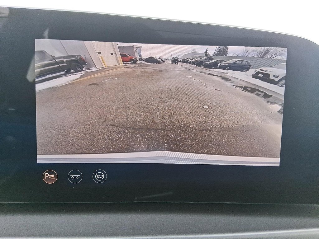 2024 Cadillac LYRIQ TECH W/1SA in Stratford, Ontario - 21 - w1024h768px