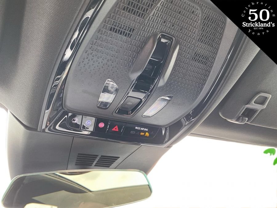 2024 Cadillac LYRIQ TECH SUV in Stratford, Ontario - 21 - w1024h768px