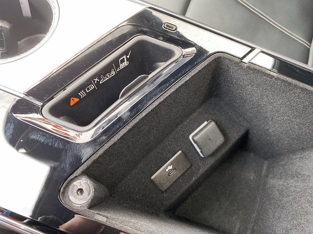 2024 Cadillac LYRIQ TECH SUV in Stratford, Ontario - 19 - w1024h768px