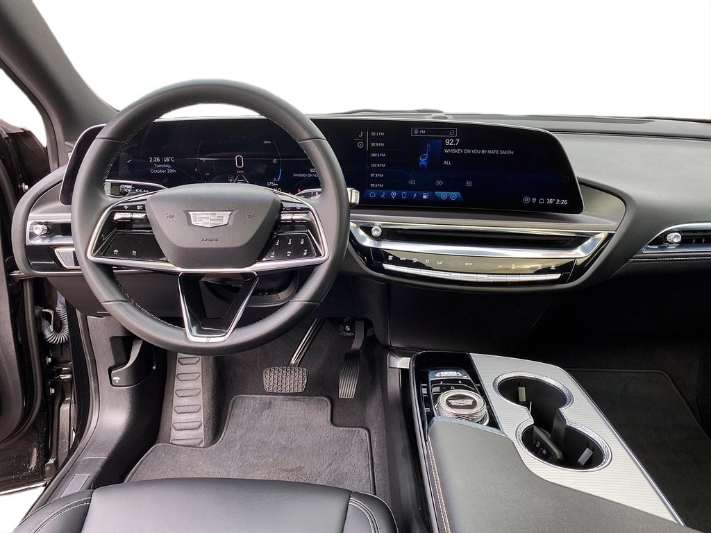 2024 Cadillac LYRIQ TECH SUV in Stratford, Ontario - 9 - w1024h768px