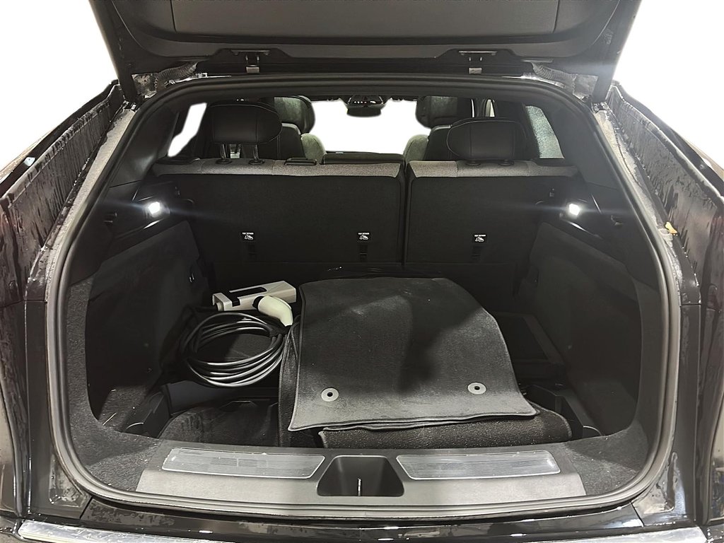 2024 Cadillac LYRIQ TECH W/1SA in Stratford, Ontario - 6 - w1024h768px