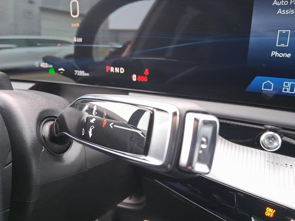 2025 Cadillac OPTIQ SPORT AWD W/1SF in Stratford, Ontario - 17 - w1024h768px