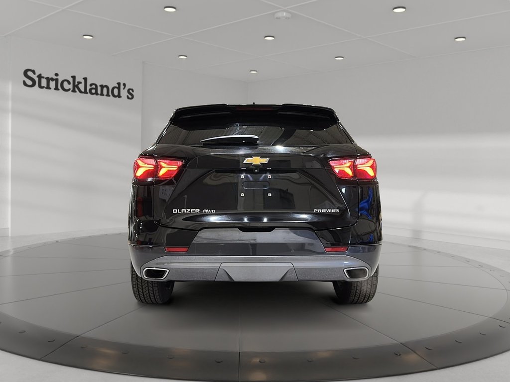 2022 Chevrolet Blazer PREMIER AWD in Stratford, Ontario - 3 - w1024h768px
