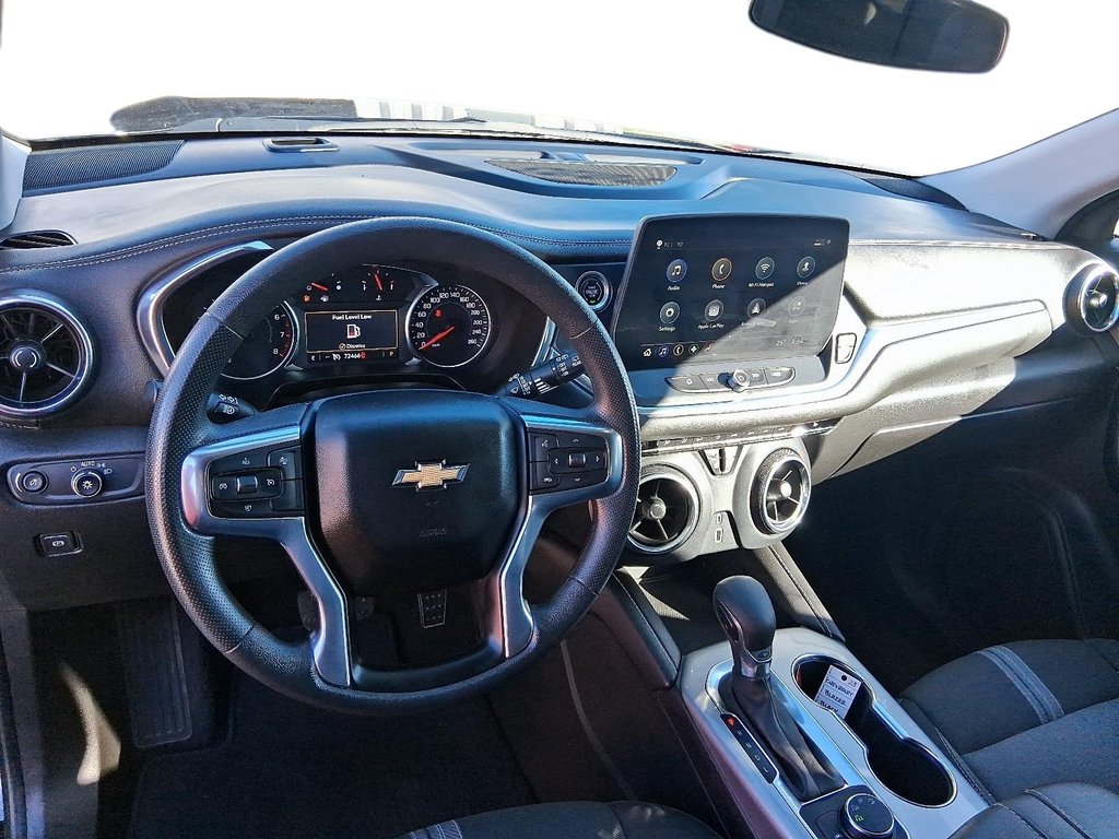 2023 Chevrolet Blazer LT AWD in Stratford, Ontario - 9 - w1024h768px