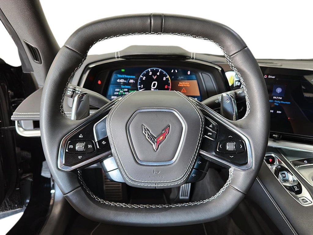 2025 Chevrolet Corvette STINGRAY 1LT in Stratford, Ontario - 11 - w1024h768px