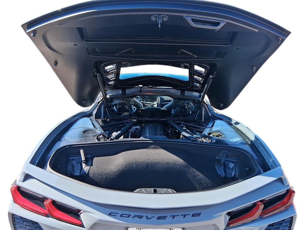 2025 Chevrolet Corvette COUPE 1LT in Stratford, Ontario - 6 - w1024h768px