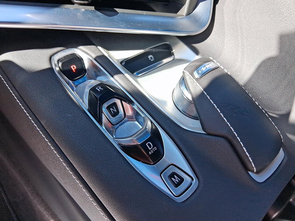 2025 Chevrolet Corvette COUPE 1LT in Stratford, Ontario - 17 - w1024h768px