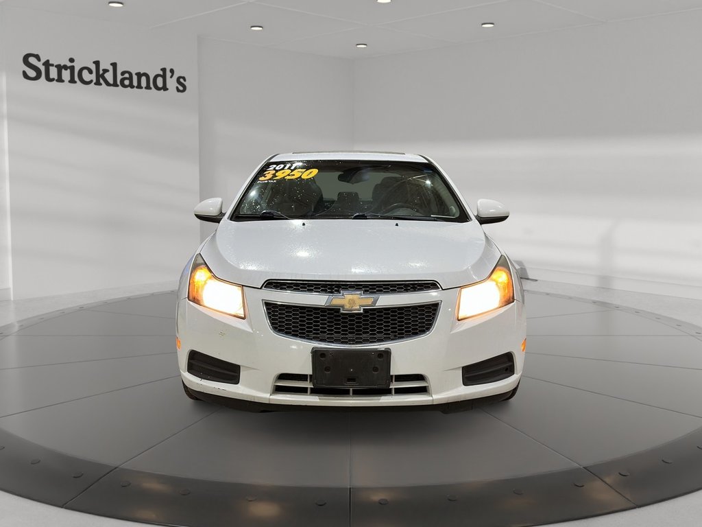 2011 Chevrolet Cruze LT TURBO in Stratford, Ontario - 2 - w1024h768px
