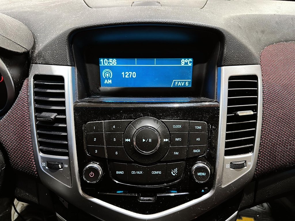 2011 Chevrolet Cruze LT TURBO in Stratford, Ontario - 16 - w1024h768px