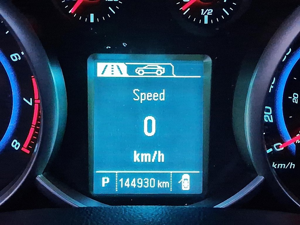 2016 Chevrolet Cruze LIMITED LT in Stratford, Ontario - 13 - w1024h768px