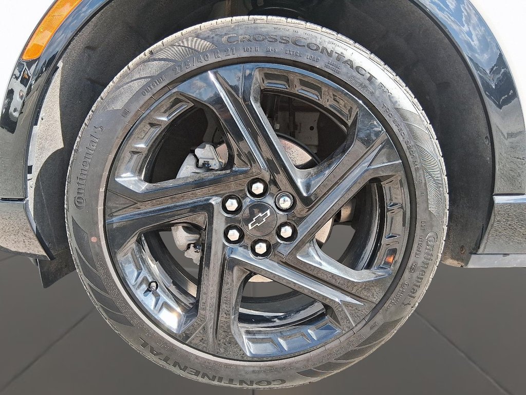 2025 Chevrolet Equinox EV RS 4DR EV in Stratford, Ontario - 7 - w1024h768px