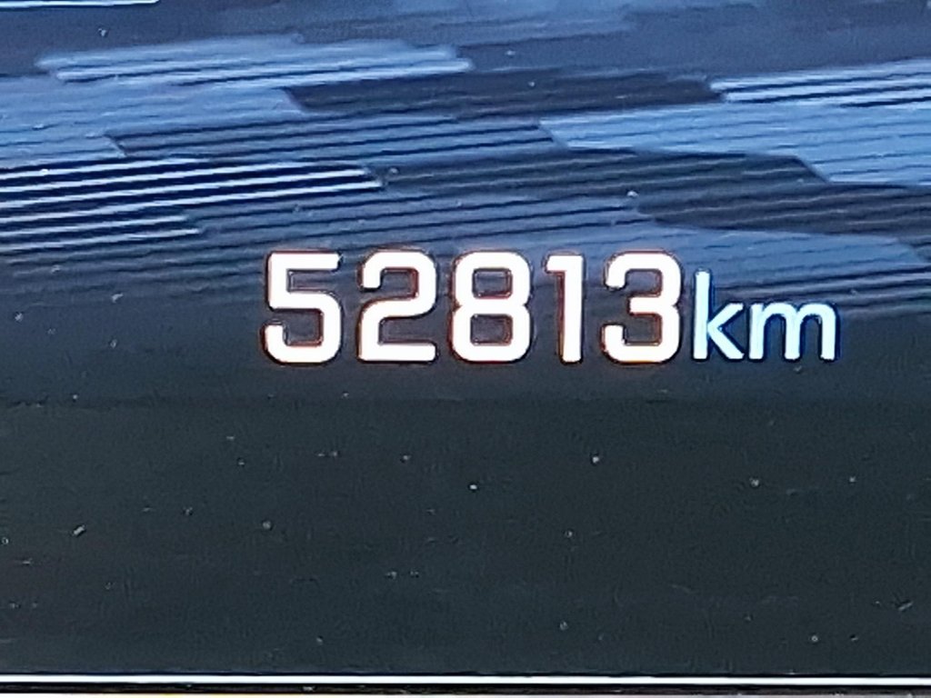 2025 Chevrolet Equinox EV RS 4DR EV in Stratford, Ontario - 13 - w1024h768px