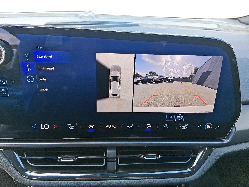 2025 Chevrolet Equinox EV RS 4DR EV in Stratford, Ontario - 17 - w1024h768px