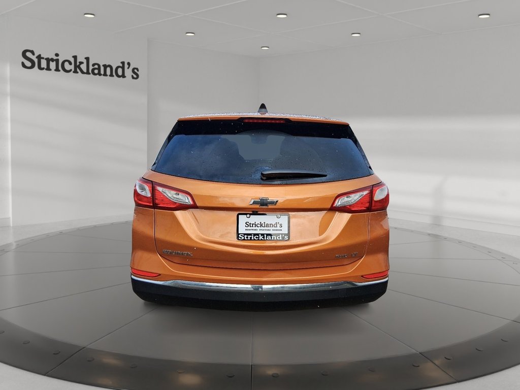 2019 Chevrolet Equinox LT AWD in Stratford, Ontario - 3 - w1024h768px