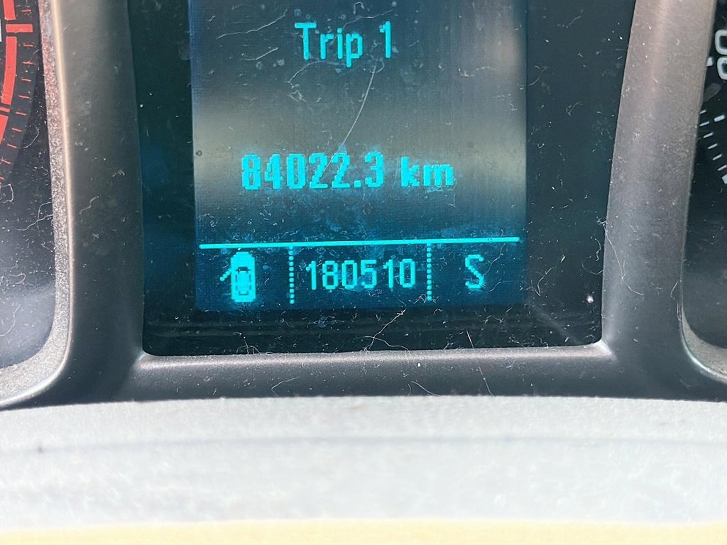 2012 Chevrolet Orlando LT Minivan in Stratford, Ontario - 11 - w1024h768px