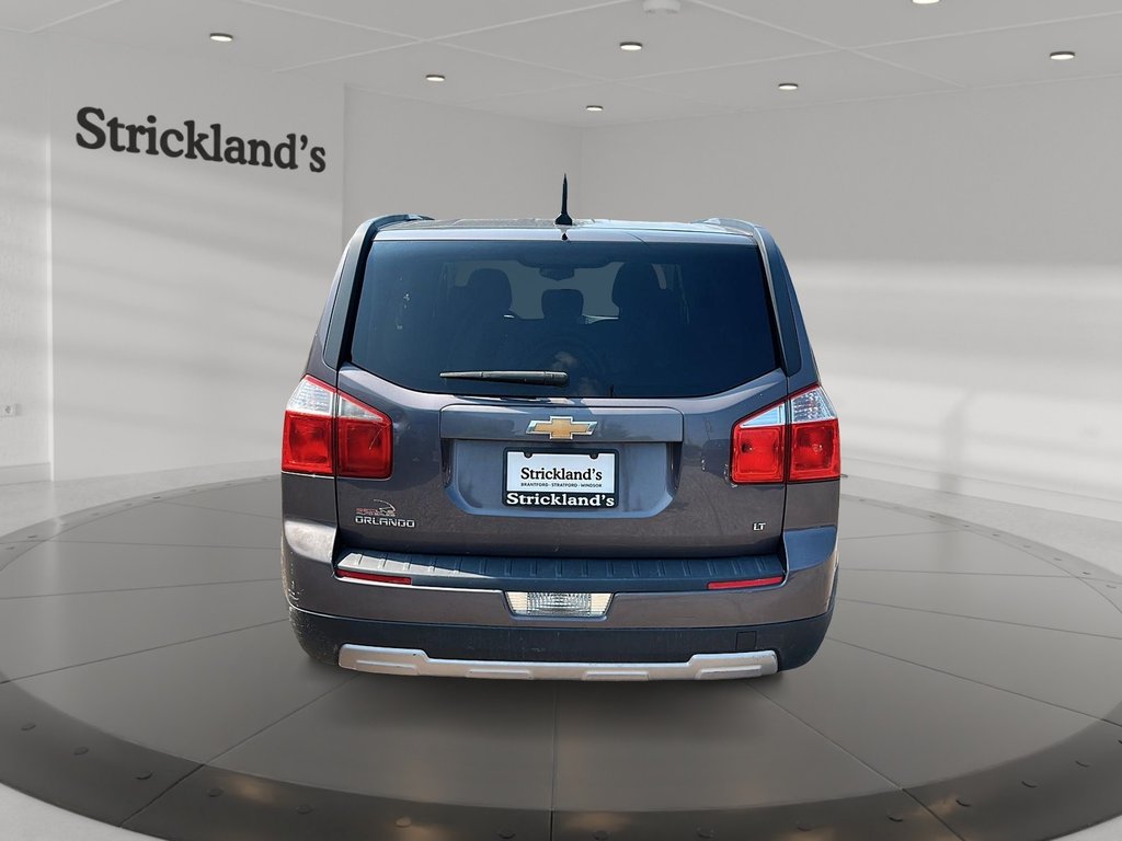 2012 Chevrolet Orlando LT Minivan in Stratford, Ontario - 3 - w1024h768px
