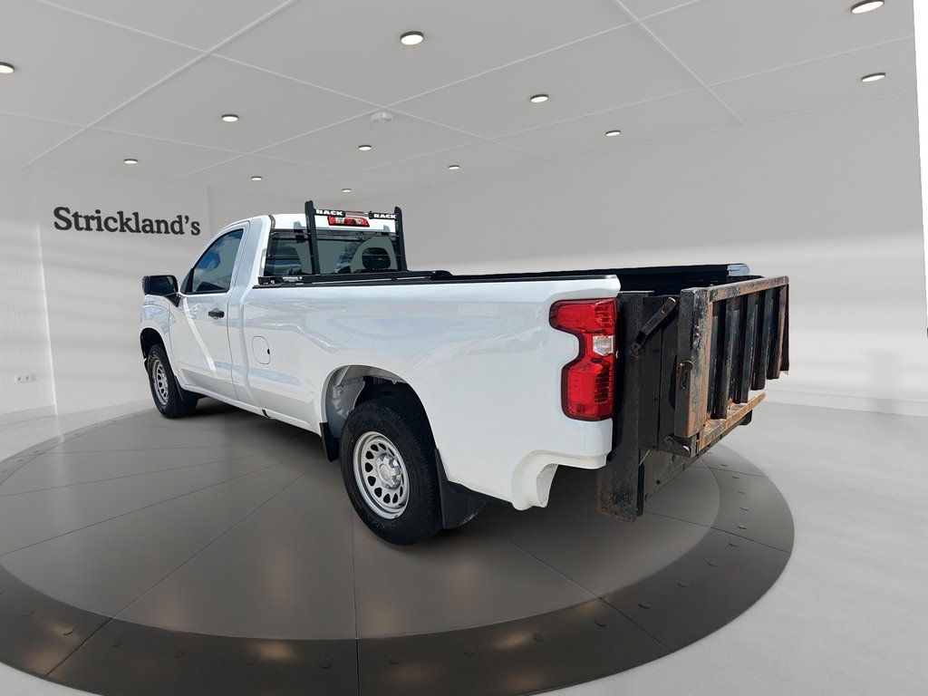 2022 Chevrolet Silverado 1500 LTD REGULAR CAB 4X2 in Stratford, Ontario - 4 - w1024h768px