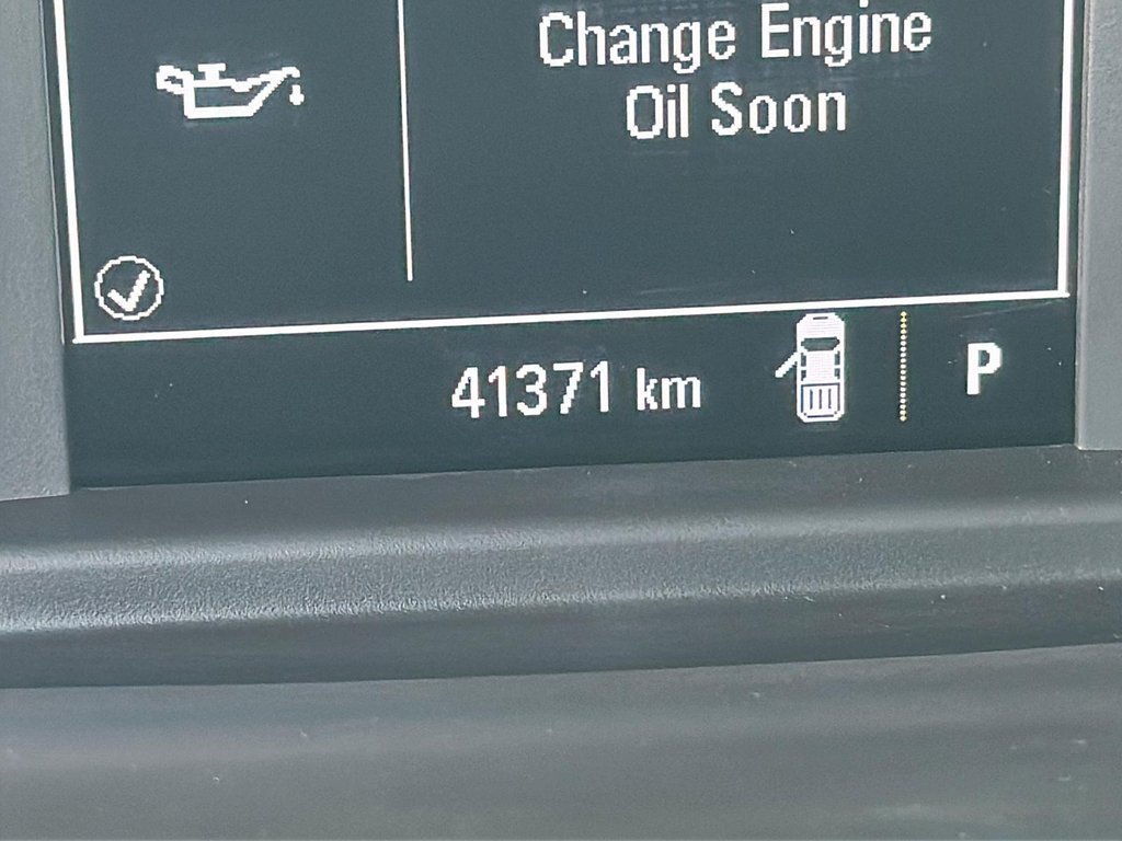 2022 Chevrolet Silverado 1500 LTD REGULAR CAB 4X2 in Stratford, Ontario - 11 - w1024h768px