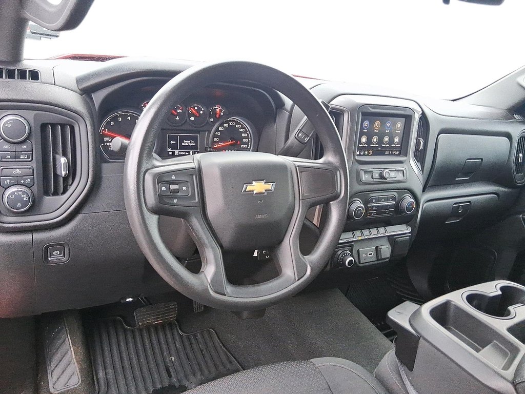2022 Chevrolet Silverado 1500 Crew Cab Ltd 4x4 in Stratford, Ontario - 10 - w1024h768px