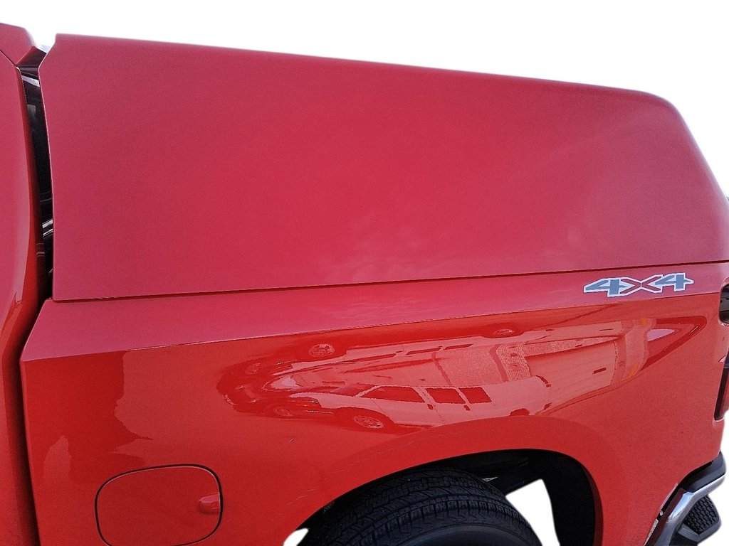 2023 Chevrolet Silverado 1500 CREW CAB 4X4 LT in Stratford, Ontario - 18 - w1024h768px