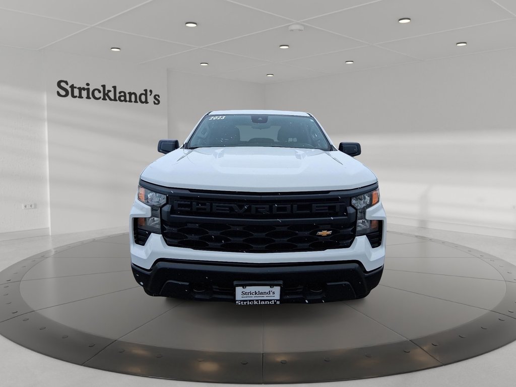 2023 Chevrolet Silverado 1500 CREW CAB 4X4 WT in Stratford, Ontario - 2 - w1024h768px