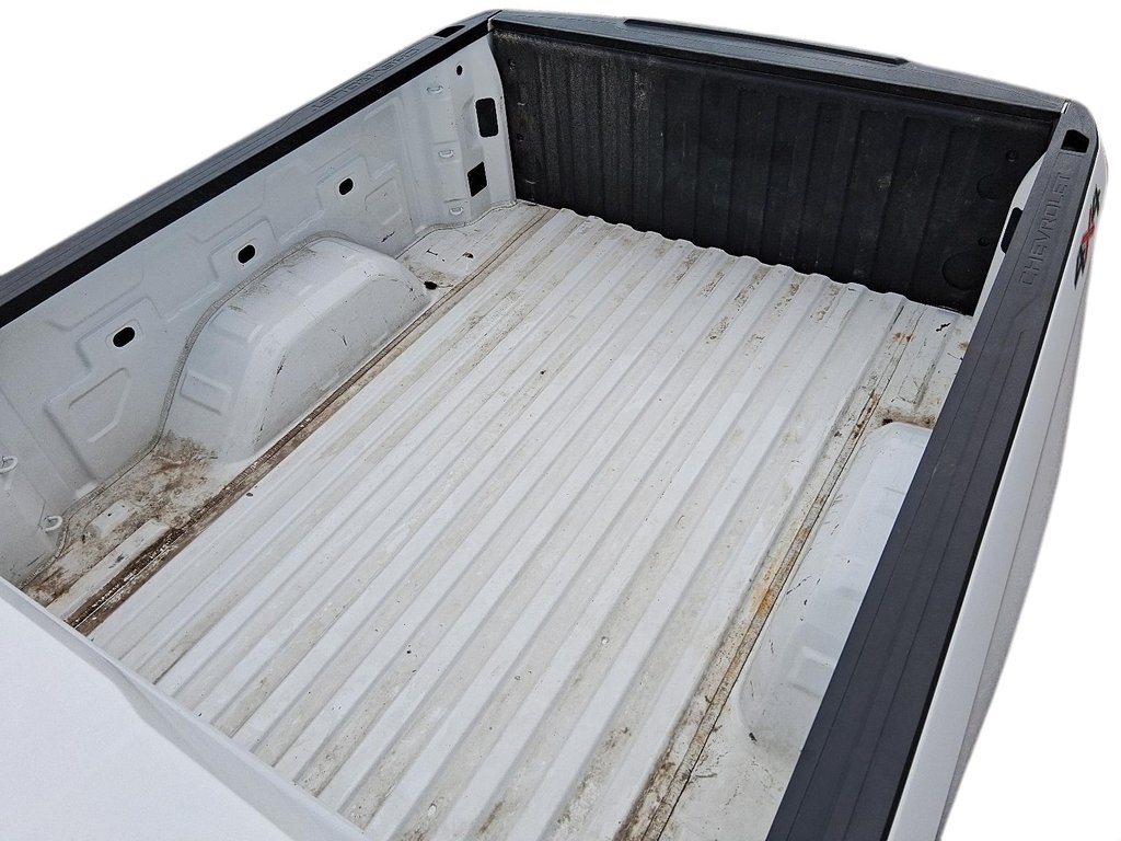 2023 Chevrolet Silverado 1500 Crew Cab Wt 4x4 in Stratford, Ontario - 18 - w1024h768px