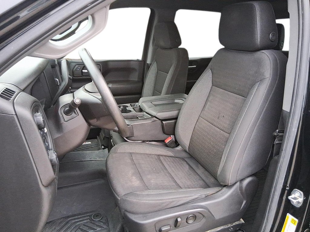 2024 Chevrolet Silverado 1500 CUSTOM TRAIL BOSS in Stratford, Ontario - 8 - w1024h768px