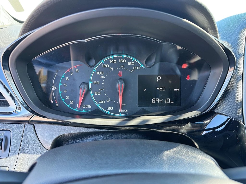 2022 Chevrolet Spark 1LT CVT Hatchback in Stratford, Ontario - 13 - w1024h768px