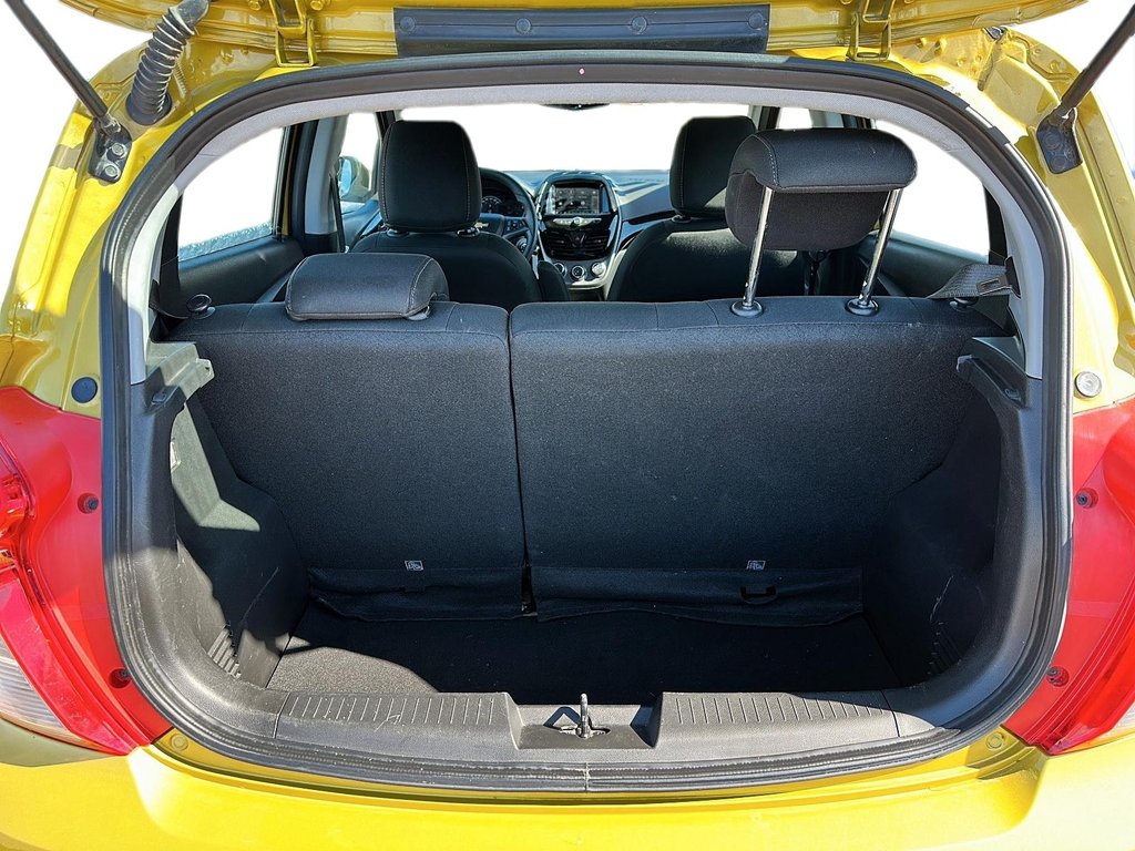 2022 Chevrolet Spark 1LT CVT Hatchback in Stratford, Ontario - 6 - w1024h768px