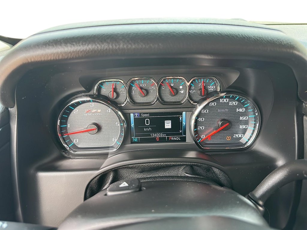 2019 Chevrolet Tahoe Z71 4WD SUV in Stratford, Ontario - 13 - w1024h768px