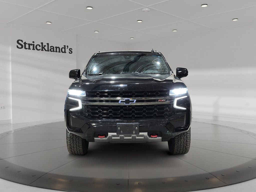 2021 Chevrolet Tahoe 4X4 Z71 in Stratford, Ontario - 2 - w1024h768px