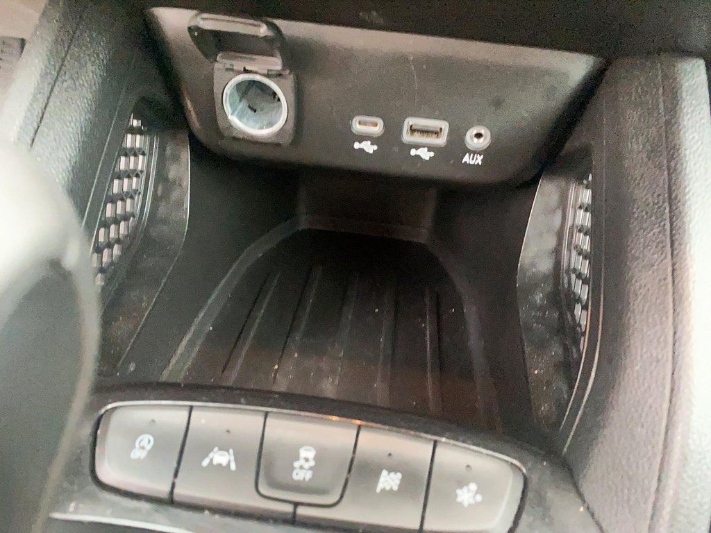 2021 Chevrolet TrailBlazer LT SUV in Stratford, Ontario - 15 - w1024h768px