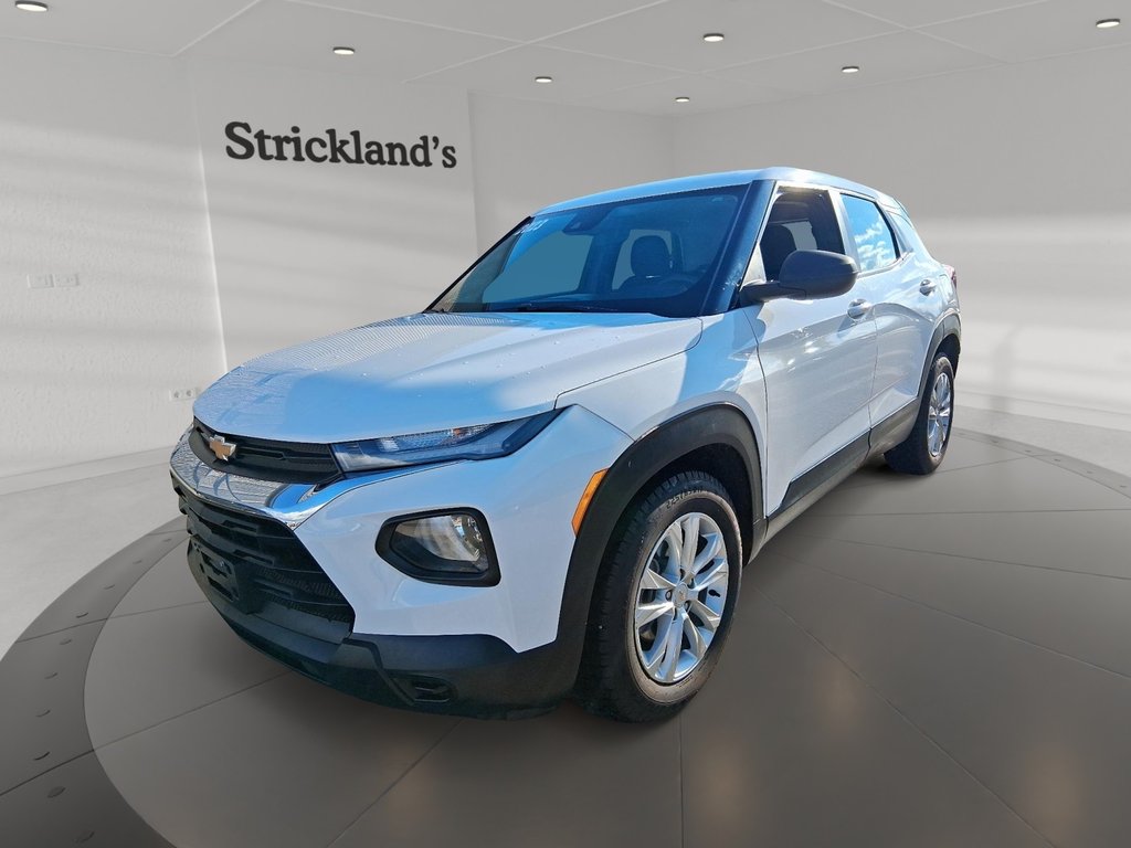 2023 Chevrolet TrailBlazer LS in Stratford, Ontario - 1 - w1024h768px