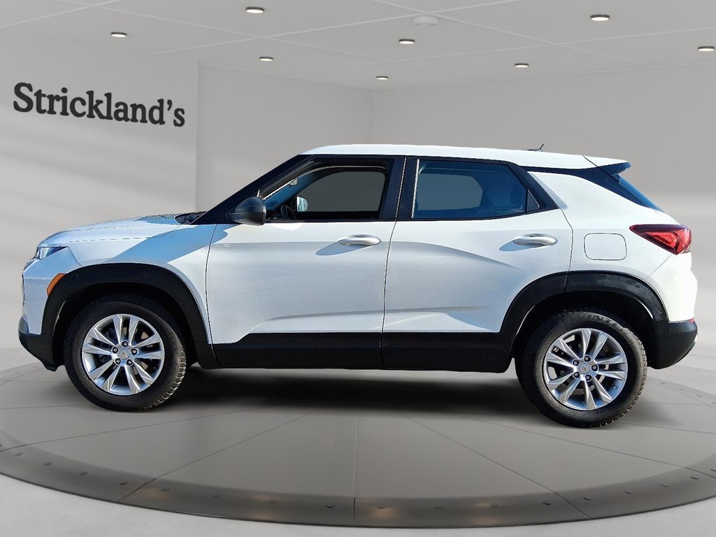 2023 Chevrolet TrailBlazer LS in Stratford, Ontario - 5 - w1024h768px