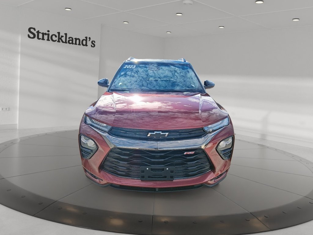 2023 Chevrolet TrailBlazer RS AWD in Stratford, Ontario - 2 - w1024h768px