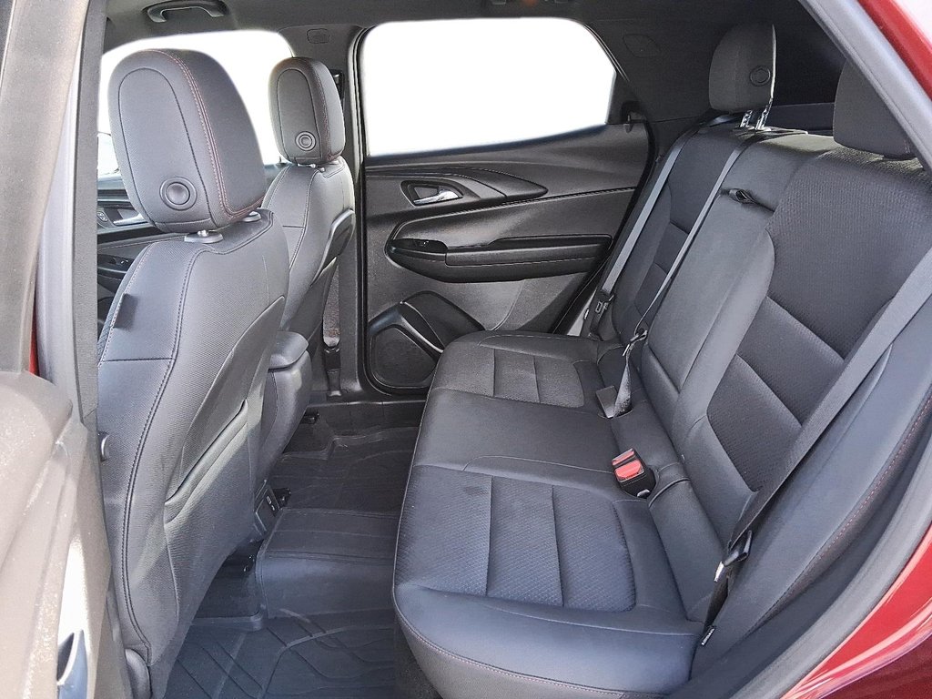 2023 Chevrolet TrailBlazer RS AWD in Stratford, Ontario - 9 - w1024h768px